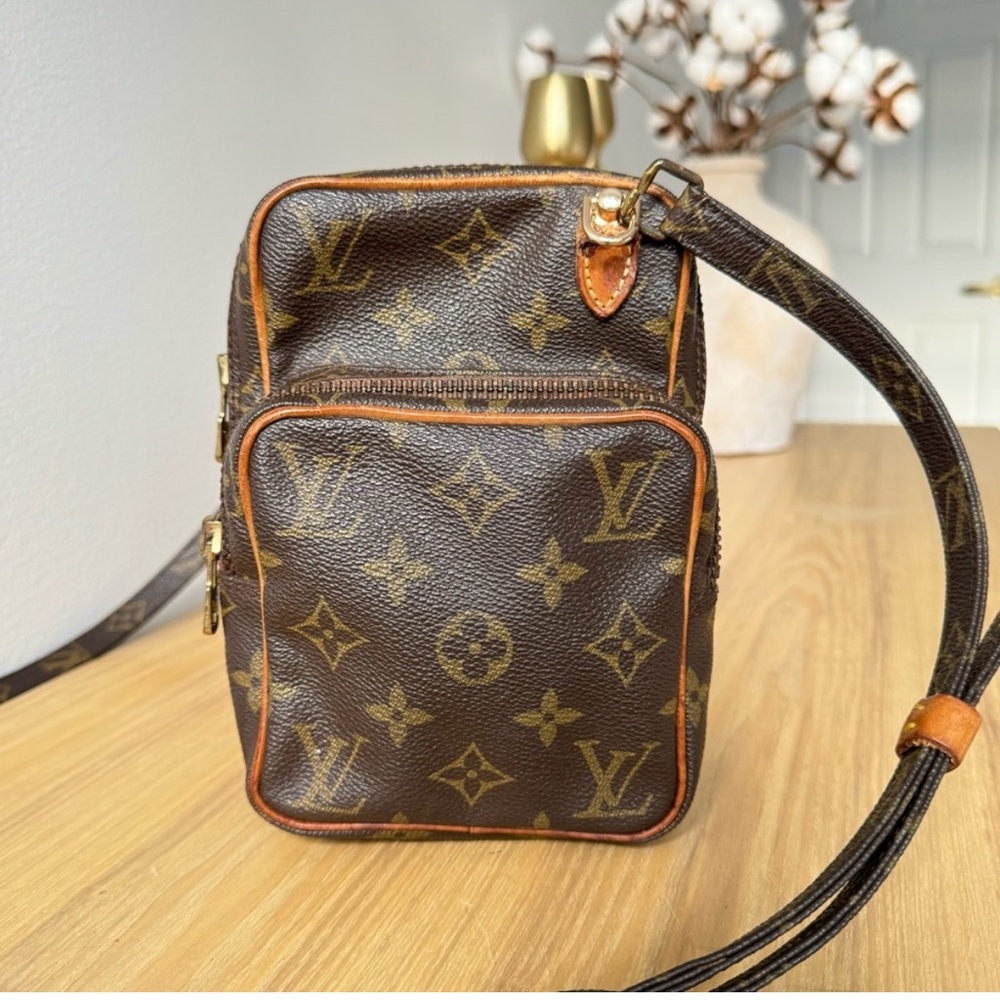 ✅AUTHENTIC✅LOUIS VUITTON MINI AMAZONE CROSSBODY BAG
